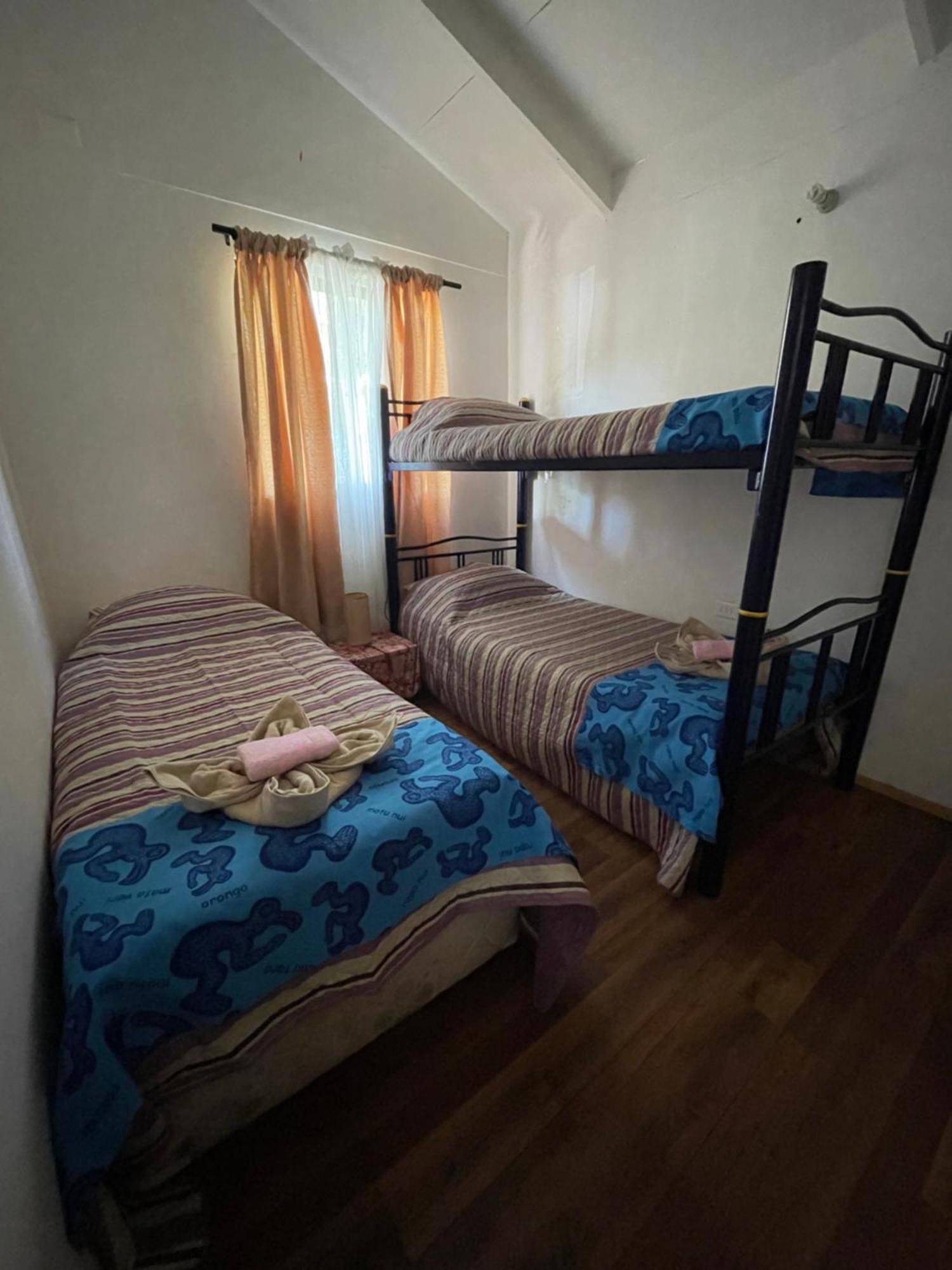 Albergue Pua Vaenga Hanga Roa Exterior foto